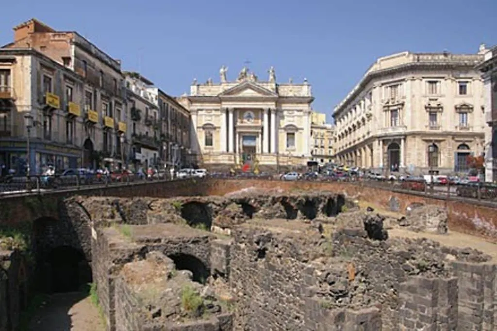 Puccini Inn Catania Centro Apartment