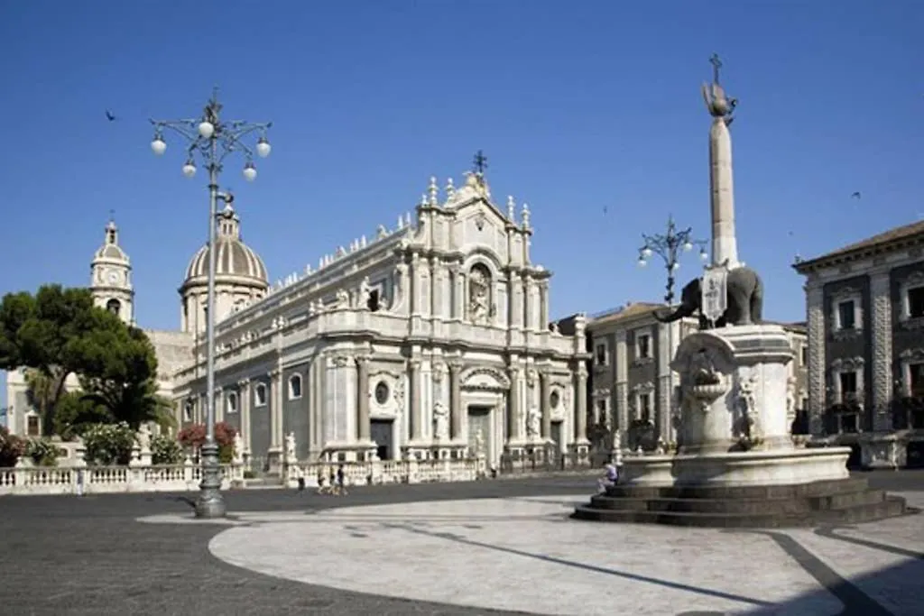 Puccini Inn Catania Centro Apartment